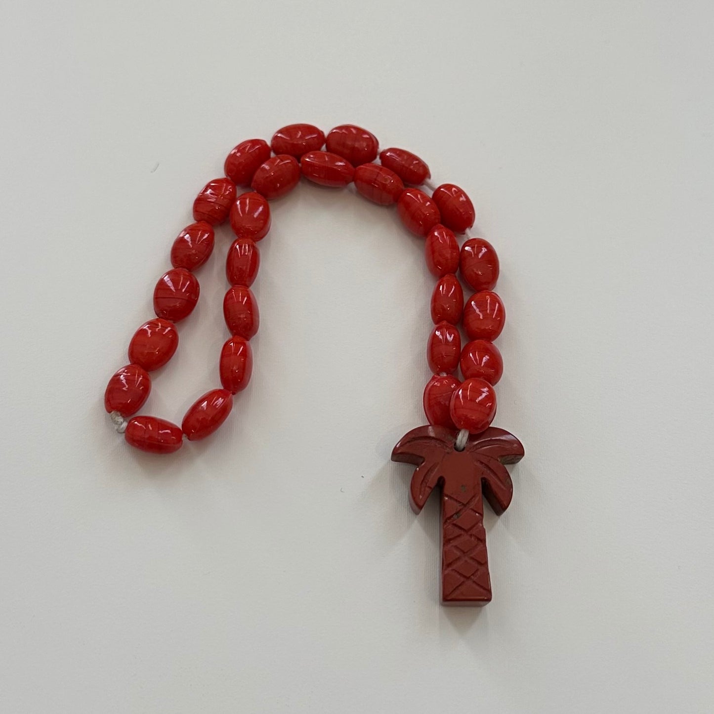 RED CHARM