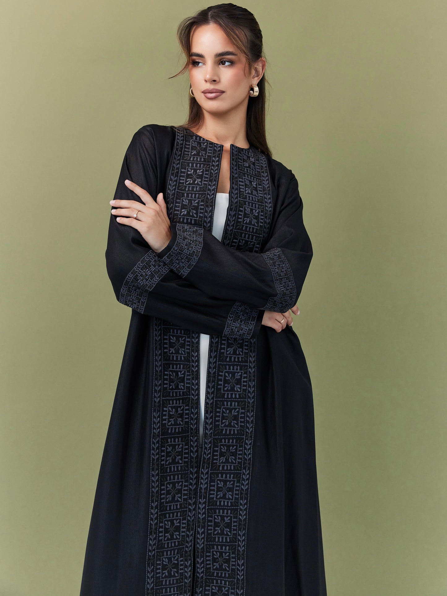 THREADS BLACK