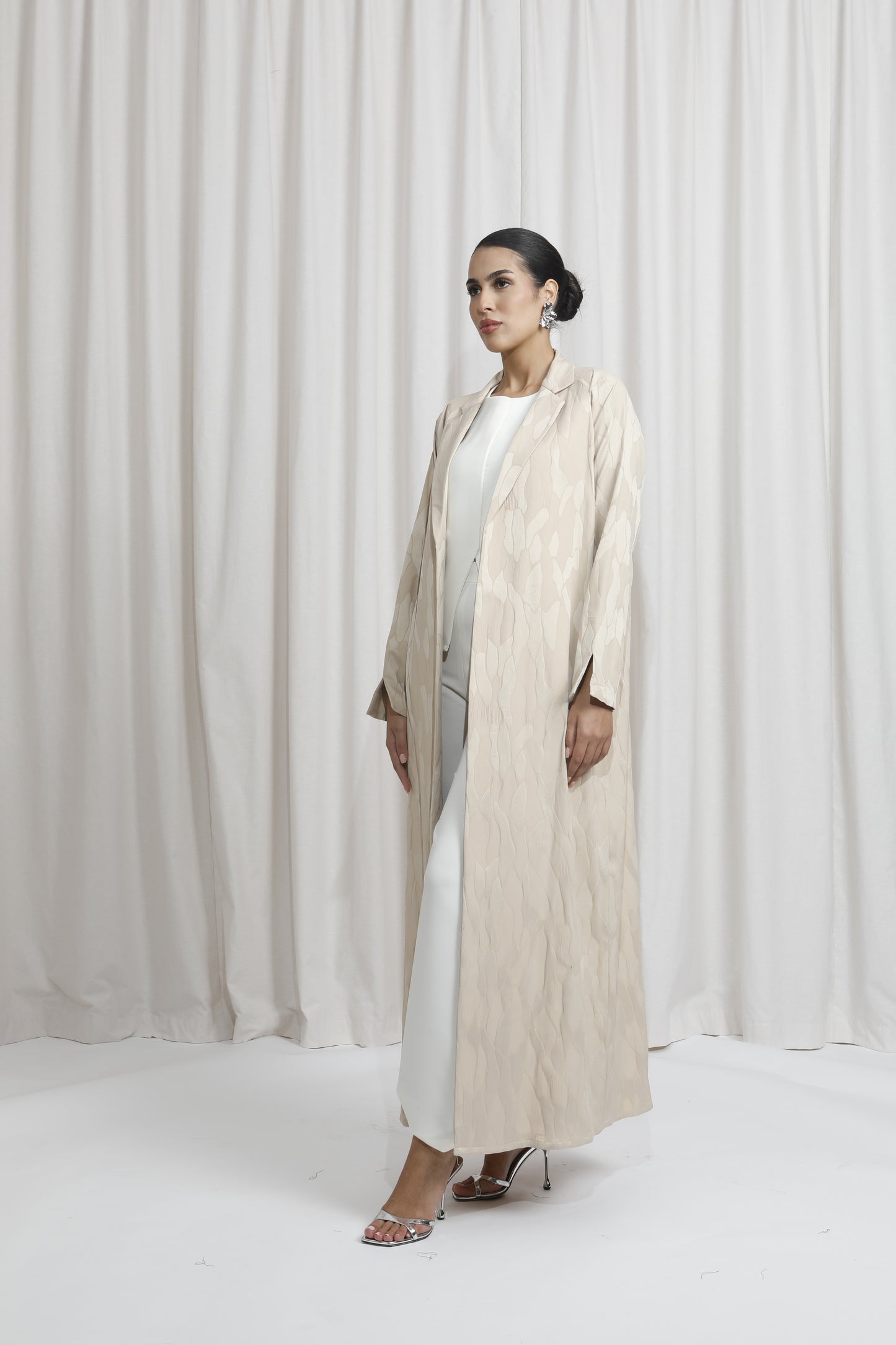 Earth print beige