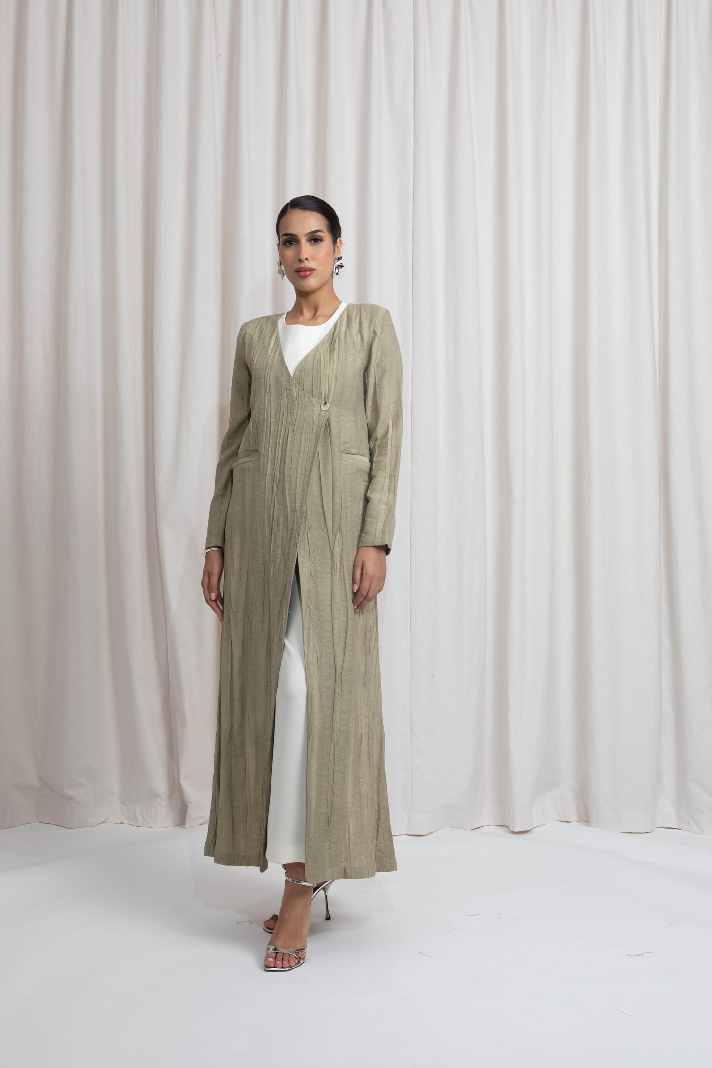 Side Buttoned beige