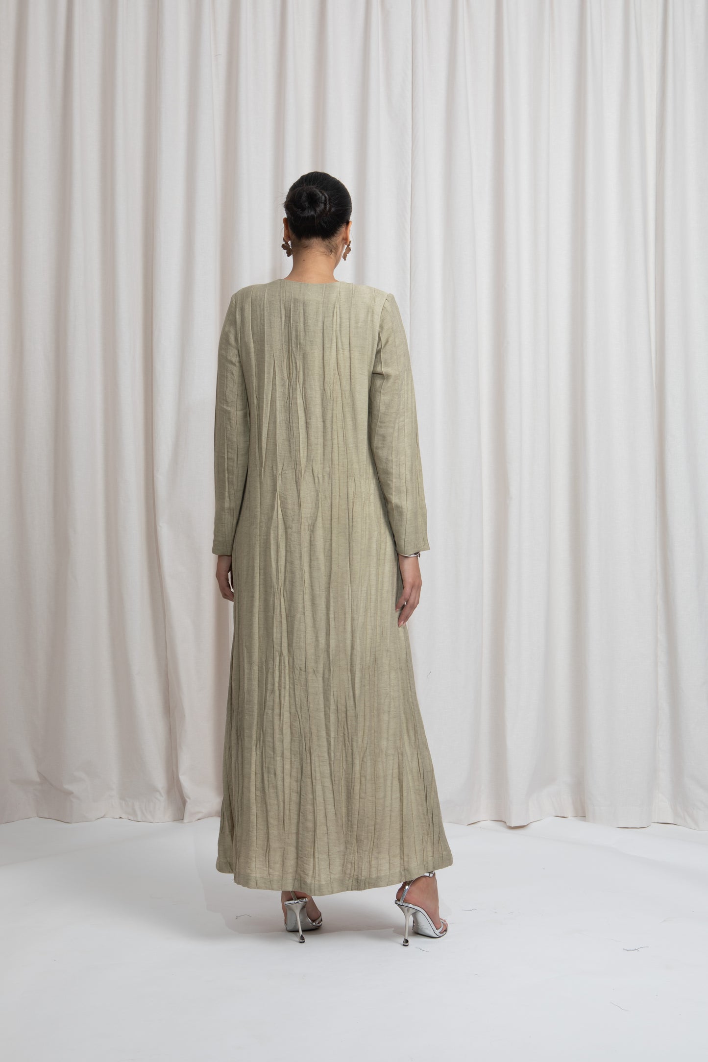 Side Buttoned beige