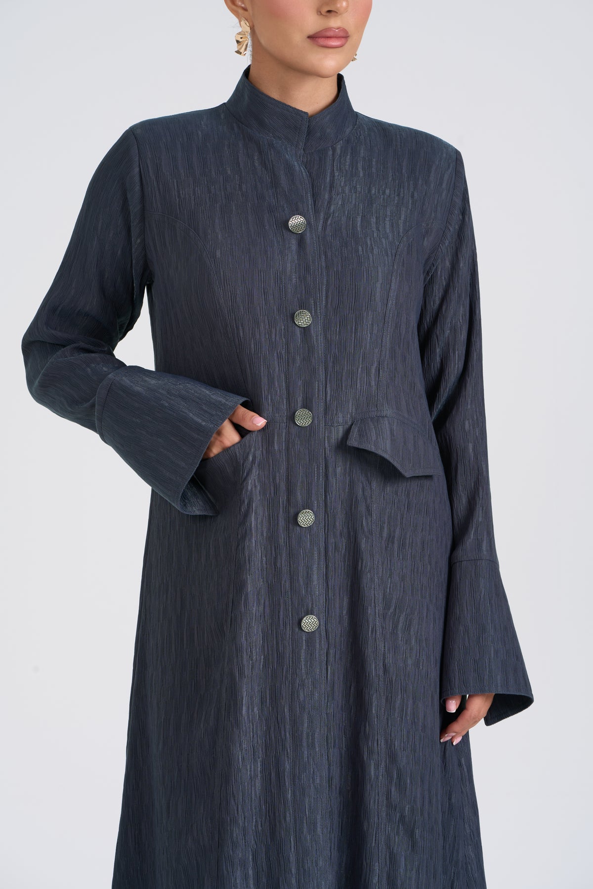Daily essential grey