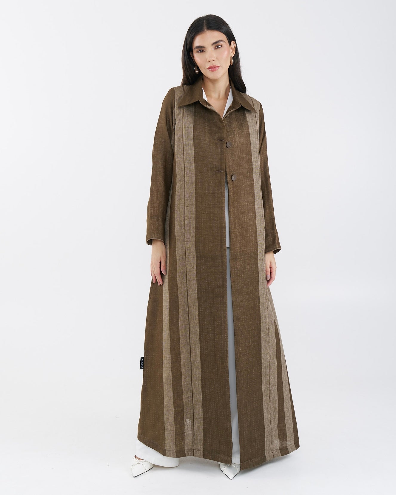 EARTHY LINE