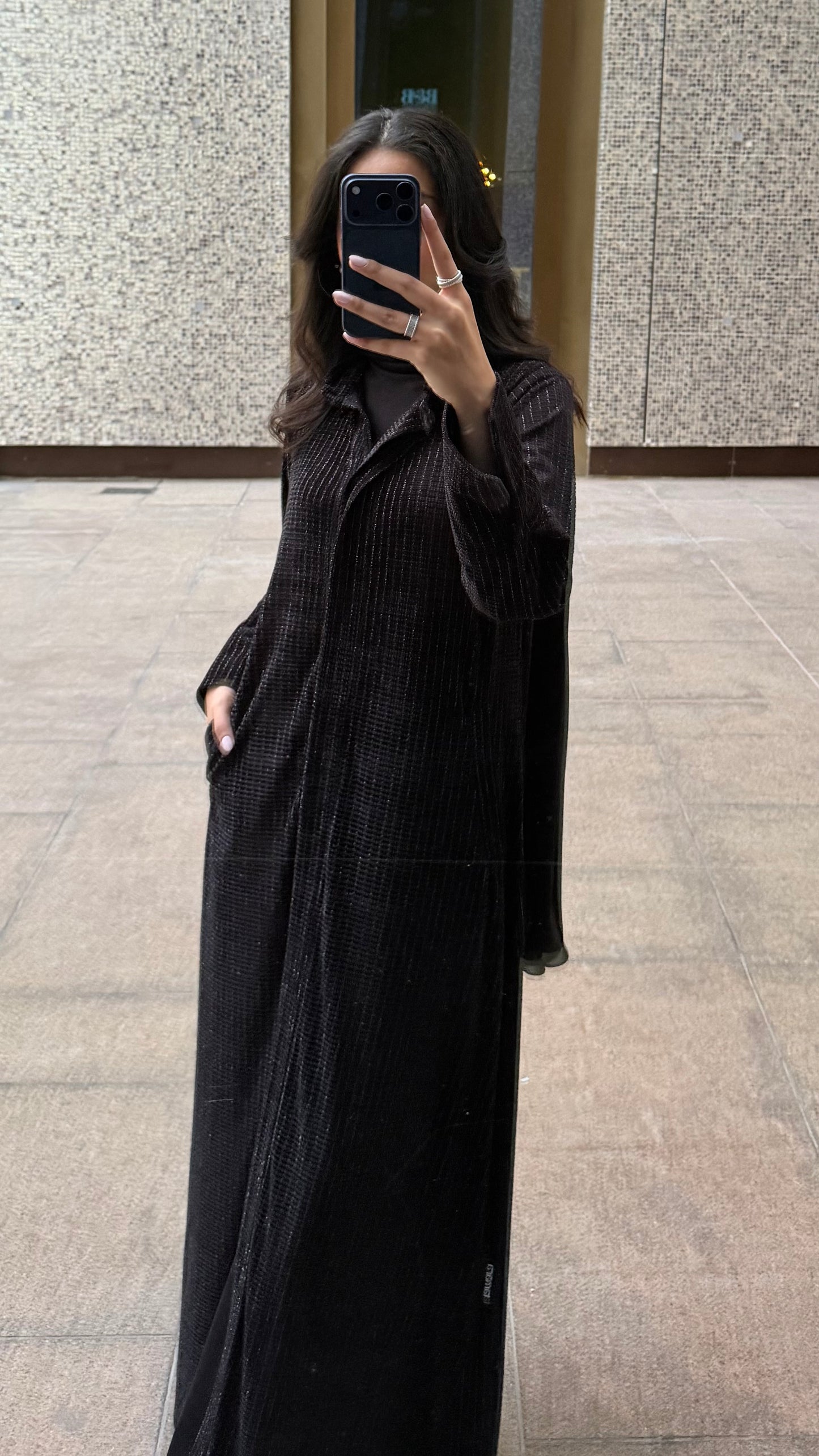 Shinny blouse abaya